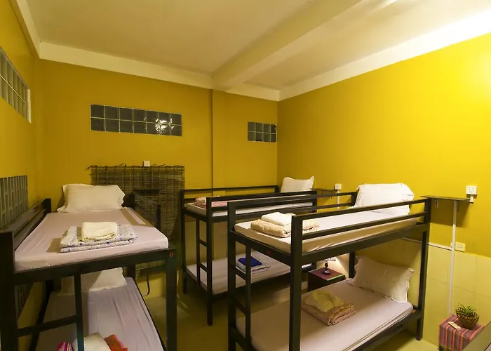 Hostel Happy Zone *